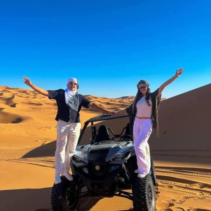ホテル Bivouac Camel Trips メルズーガ エクステリア 写真